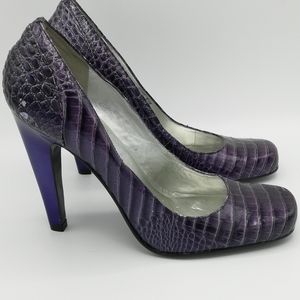 Carlos Santana purple Leather Pumps